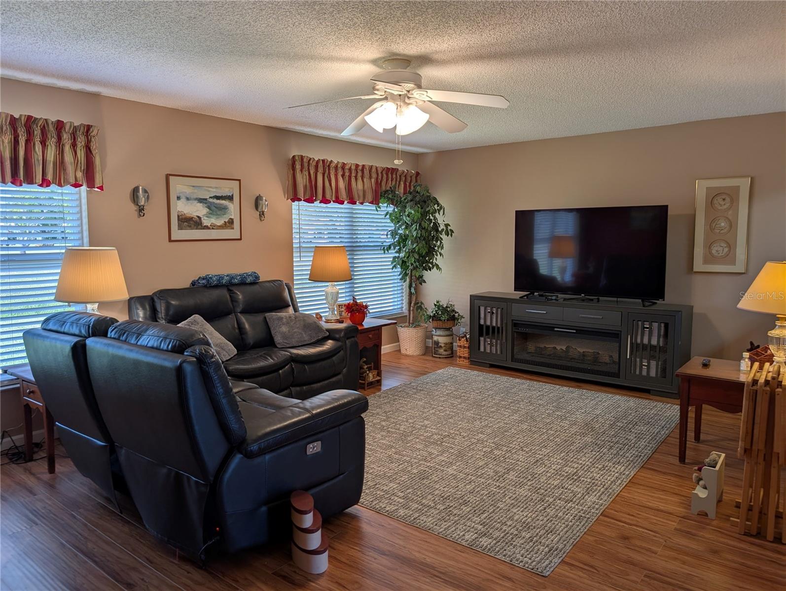 9208 37TH ST N, PINELLAS PARK, FL, 33782