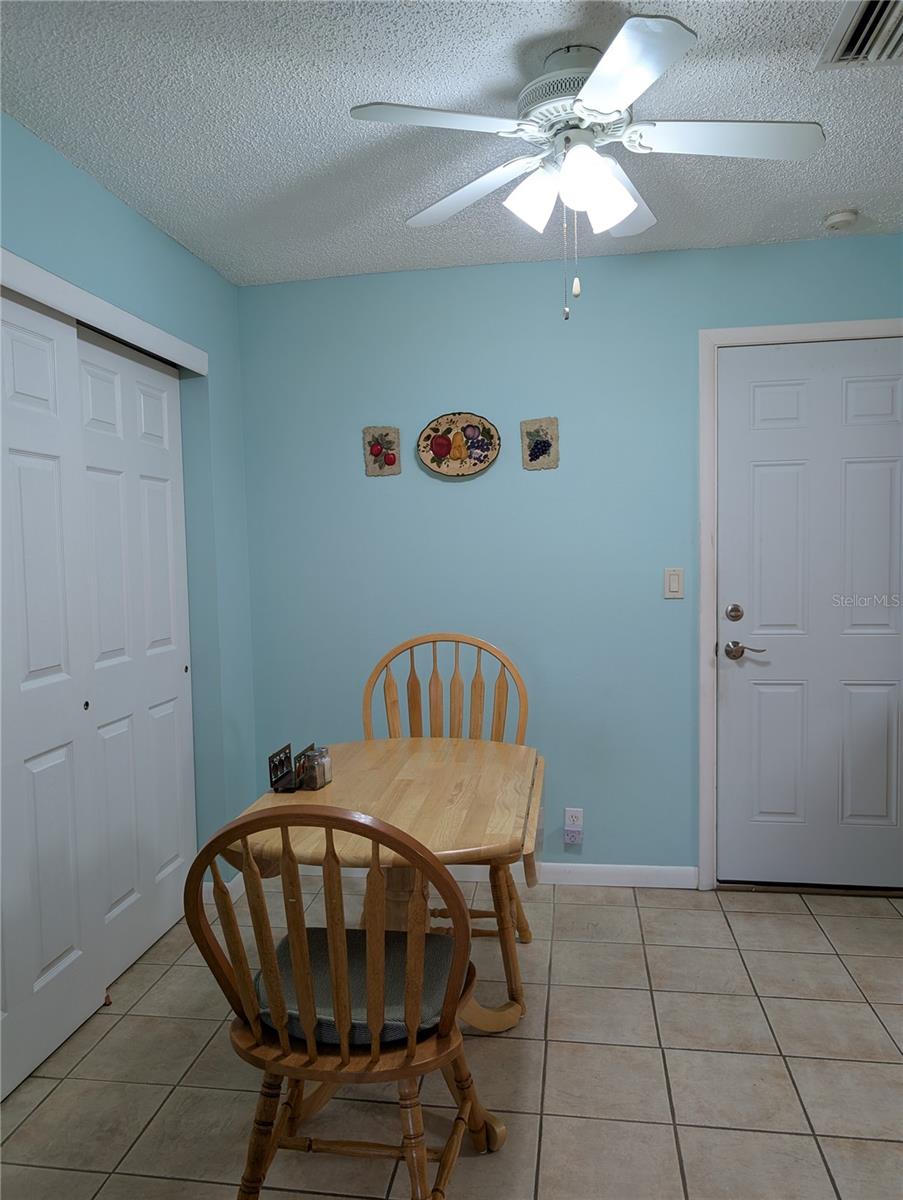 9208 37TH ST N, PINELLAS PARK, FL, 33782
