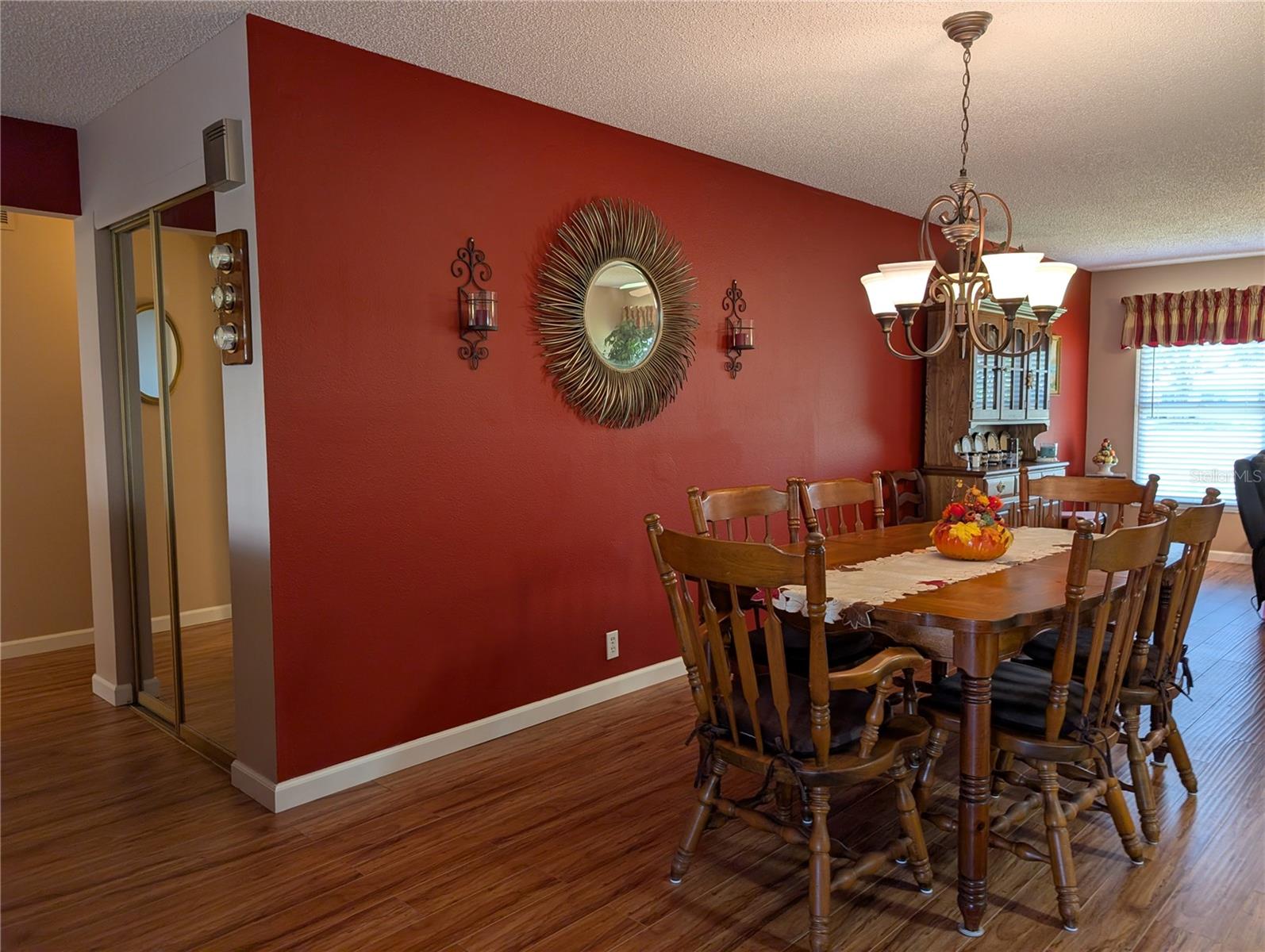 9208 37TH ST N, PINELLAS PARK, FL, 33782