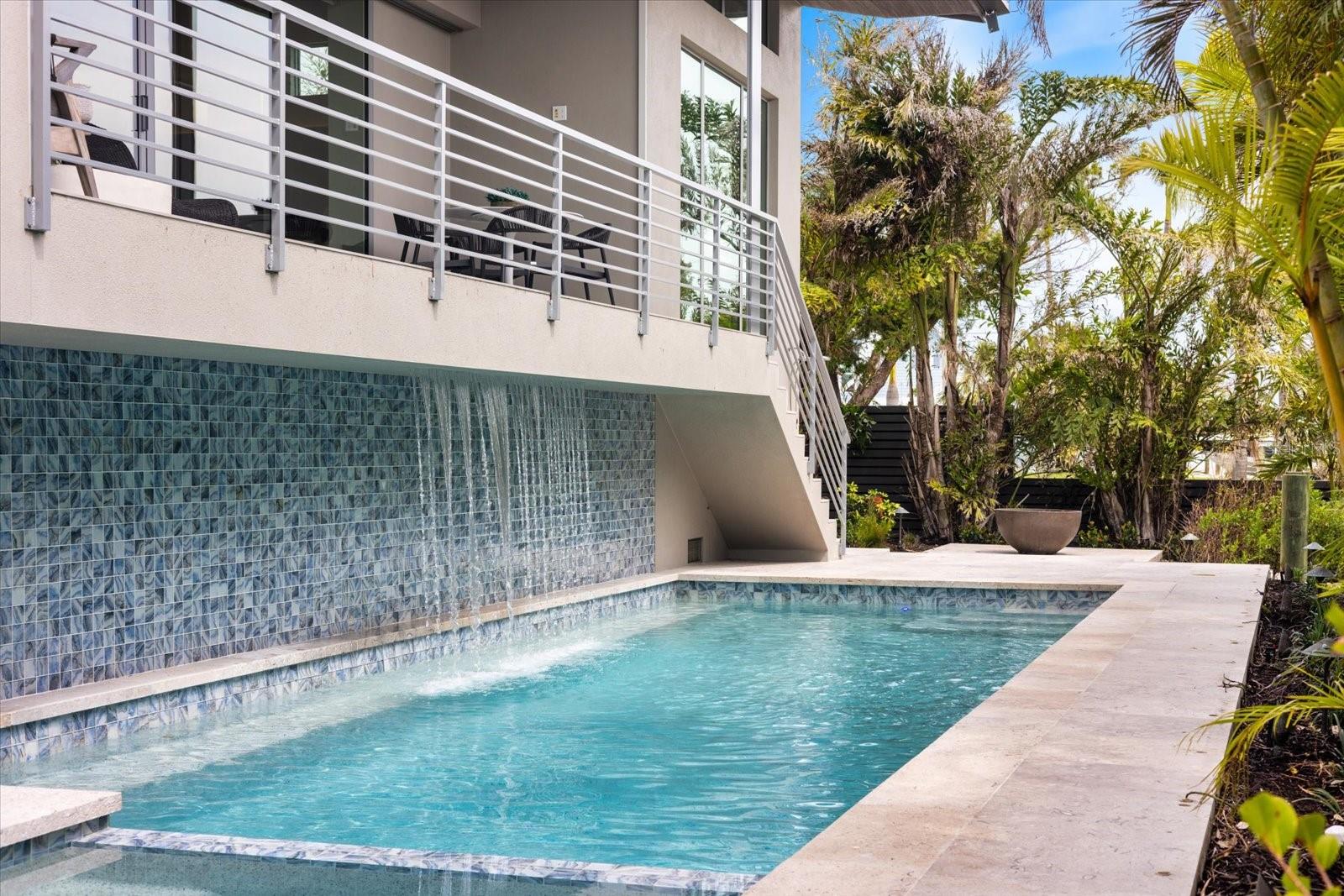 600 DE NARVAEZ DR, LONGBOAT KEY, FL, 34228