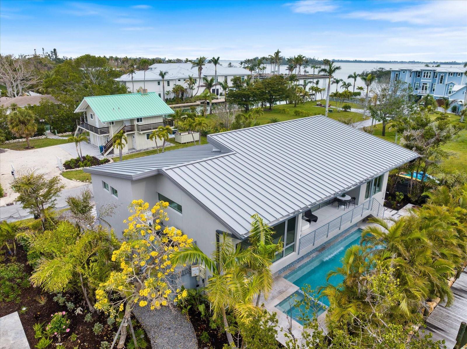 600 DE NARVAEZ DR, LONGBOAT KEY, FL, 34228
