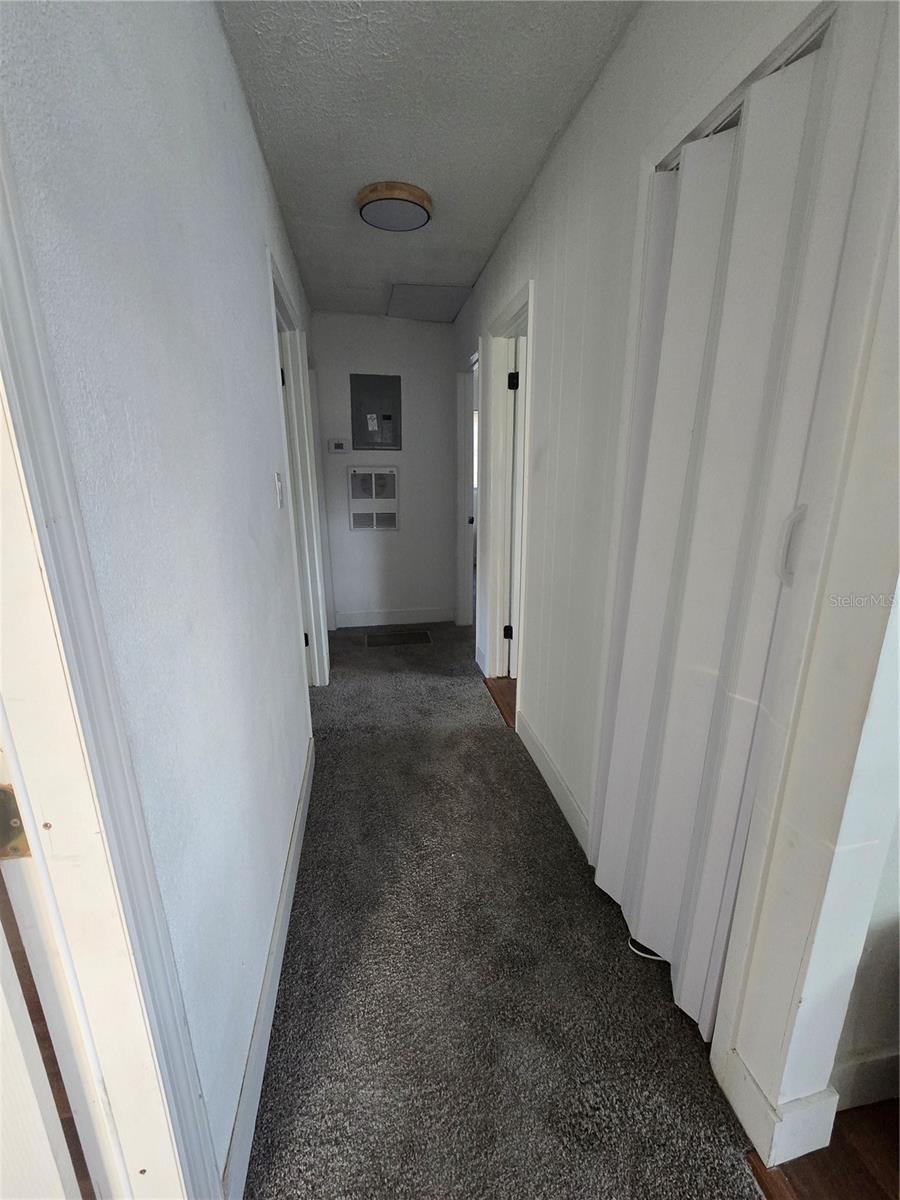 UCETA HEIGHTS, TAMPA, FL, 33619