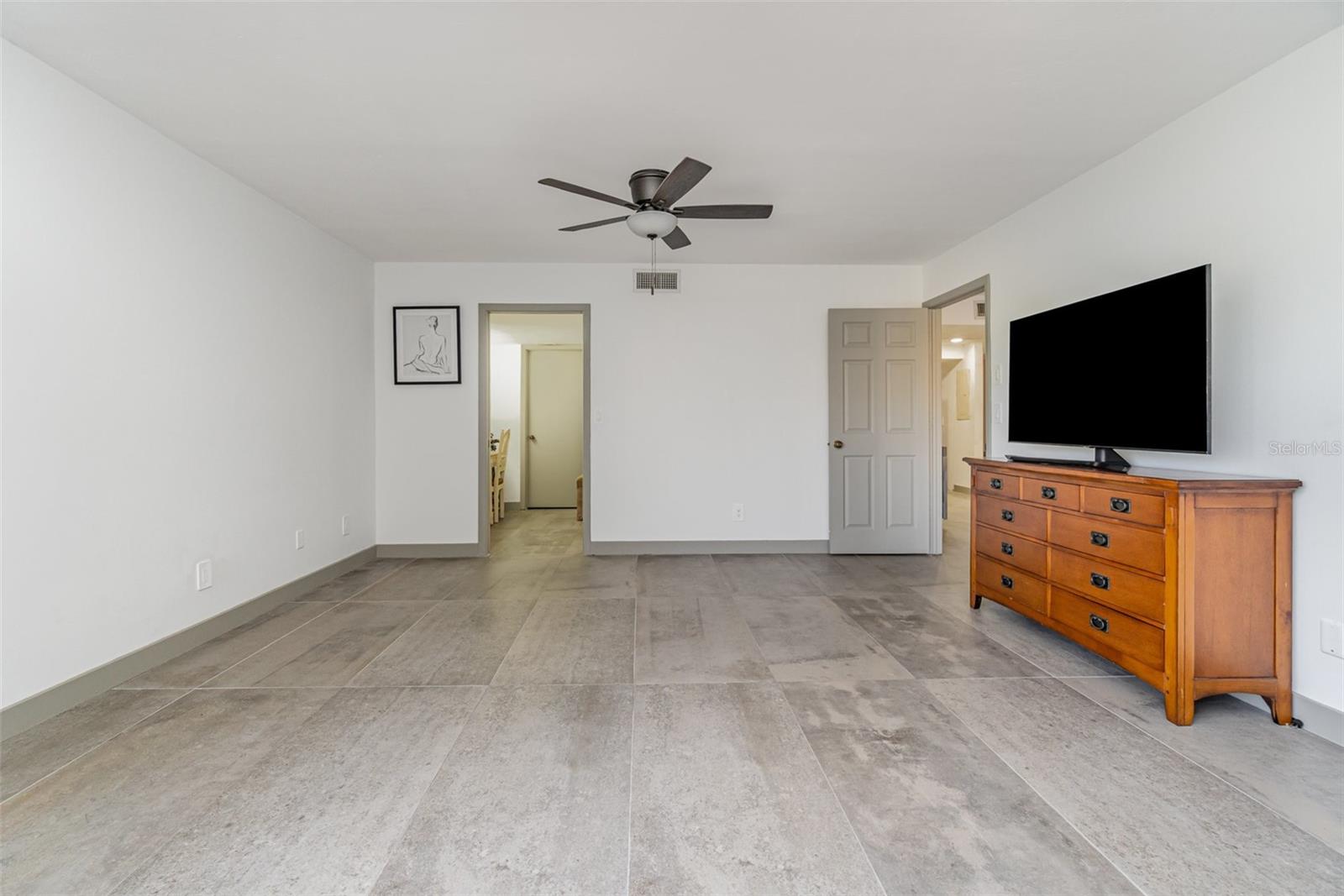 6979 WINKLER RD #315, FORT MYERS, FL, 33919