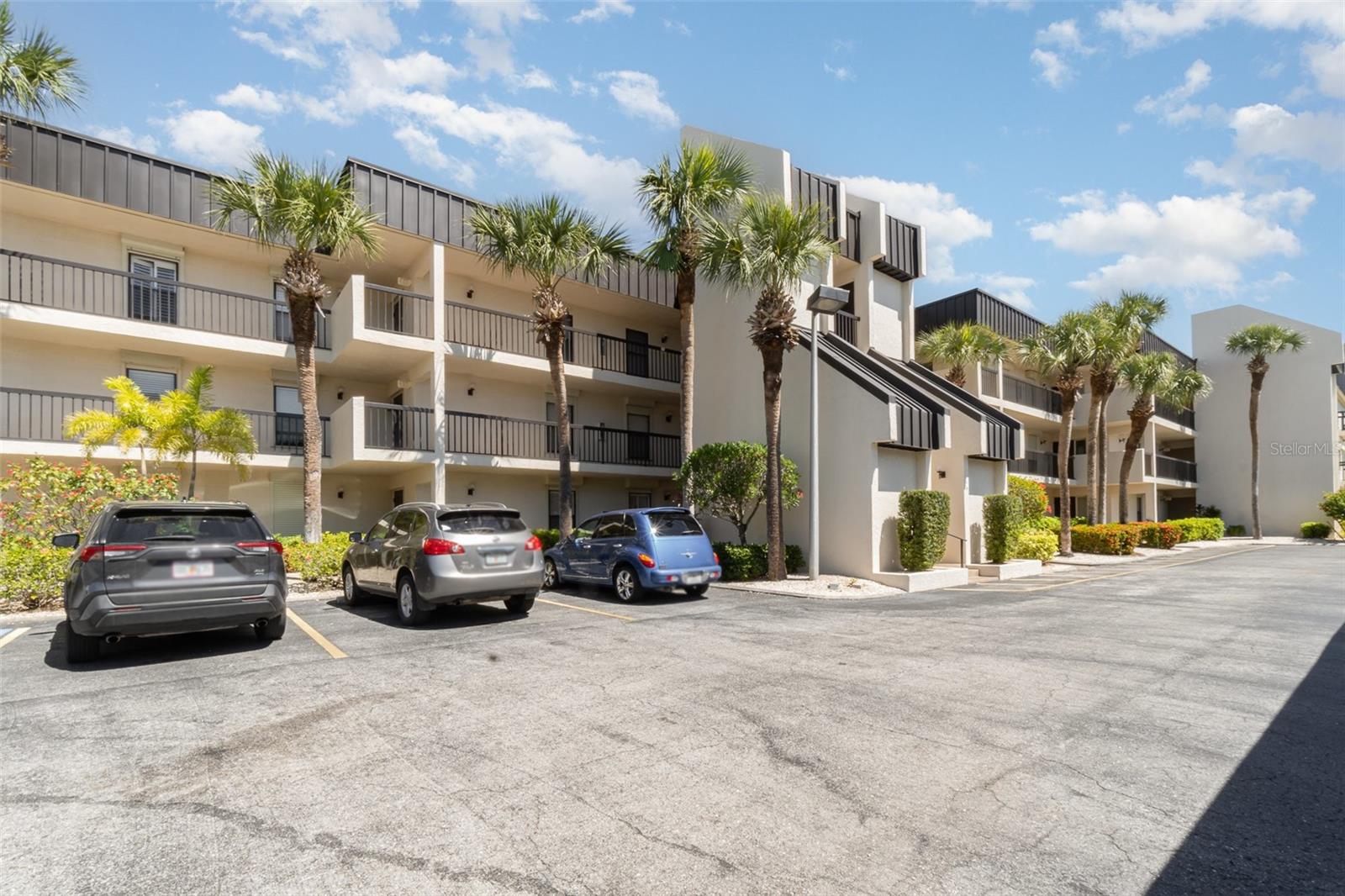 6979 WINKLER RD #315, FORT MYERS, FL, 33919