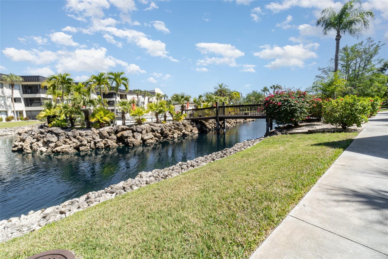 6979 WINKLER RD #315, FORT MYERS, FL, 33919