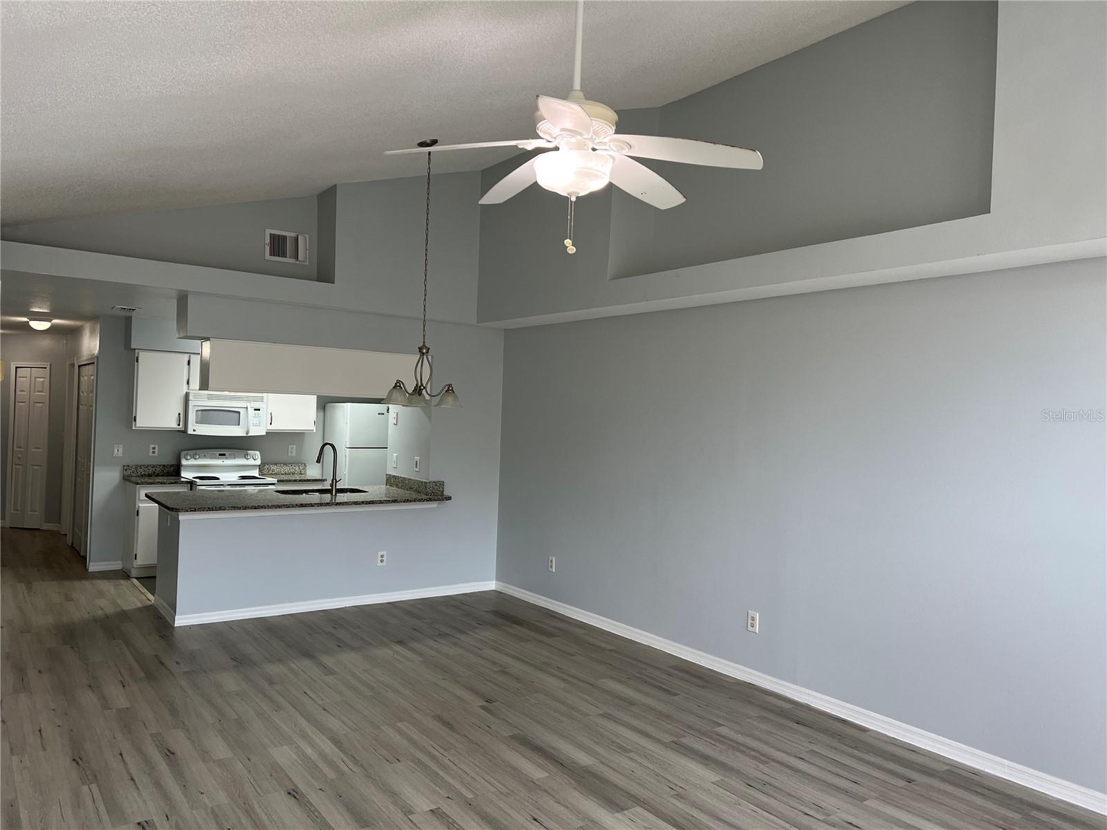 2020 ROYAL BAY BLVD #92, KISSIMMEE, FL, 34746