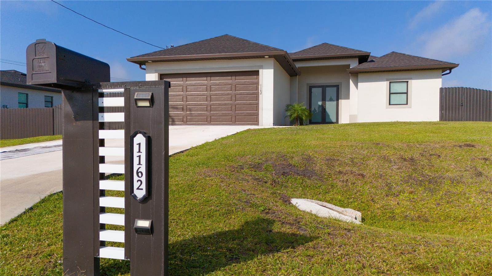 1162 HELEN AVE S, LEHIGH ACRES, FL, 33974