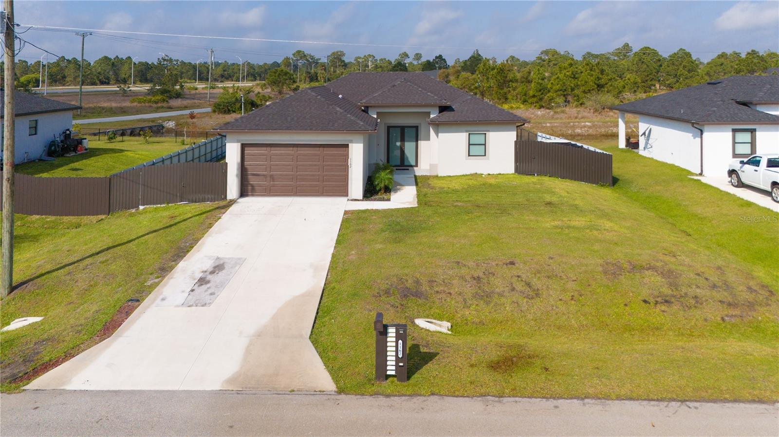 1162 HELEN AVE S, LEHIGH ACRES, FL, 33974
