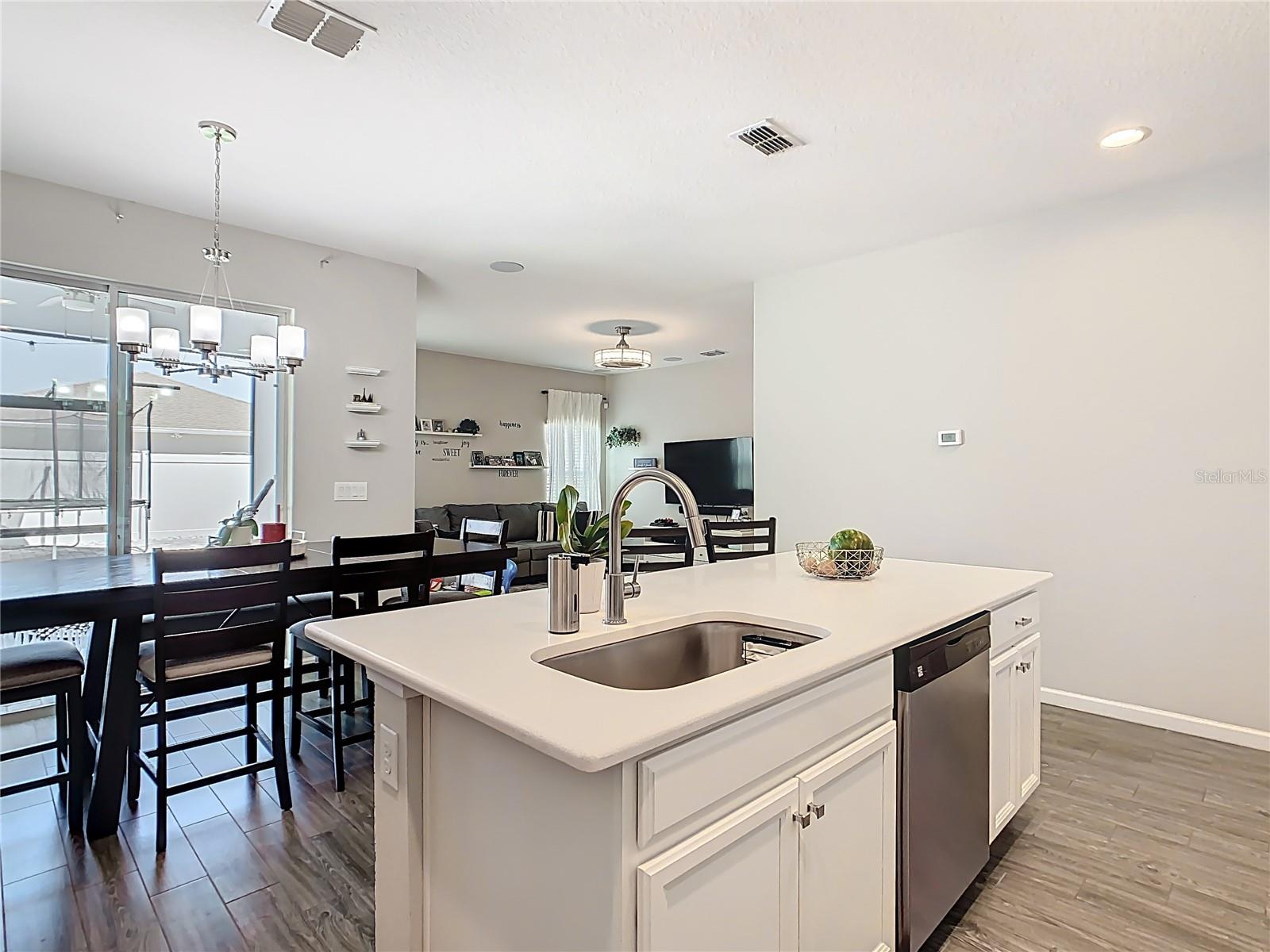 372 MEADOW POINTE DR, HAINES CITY, FL, 33844