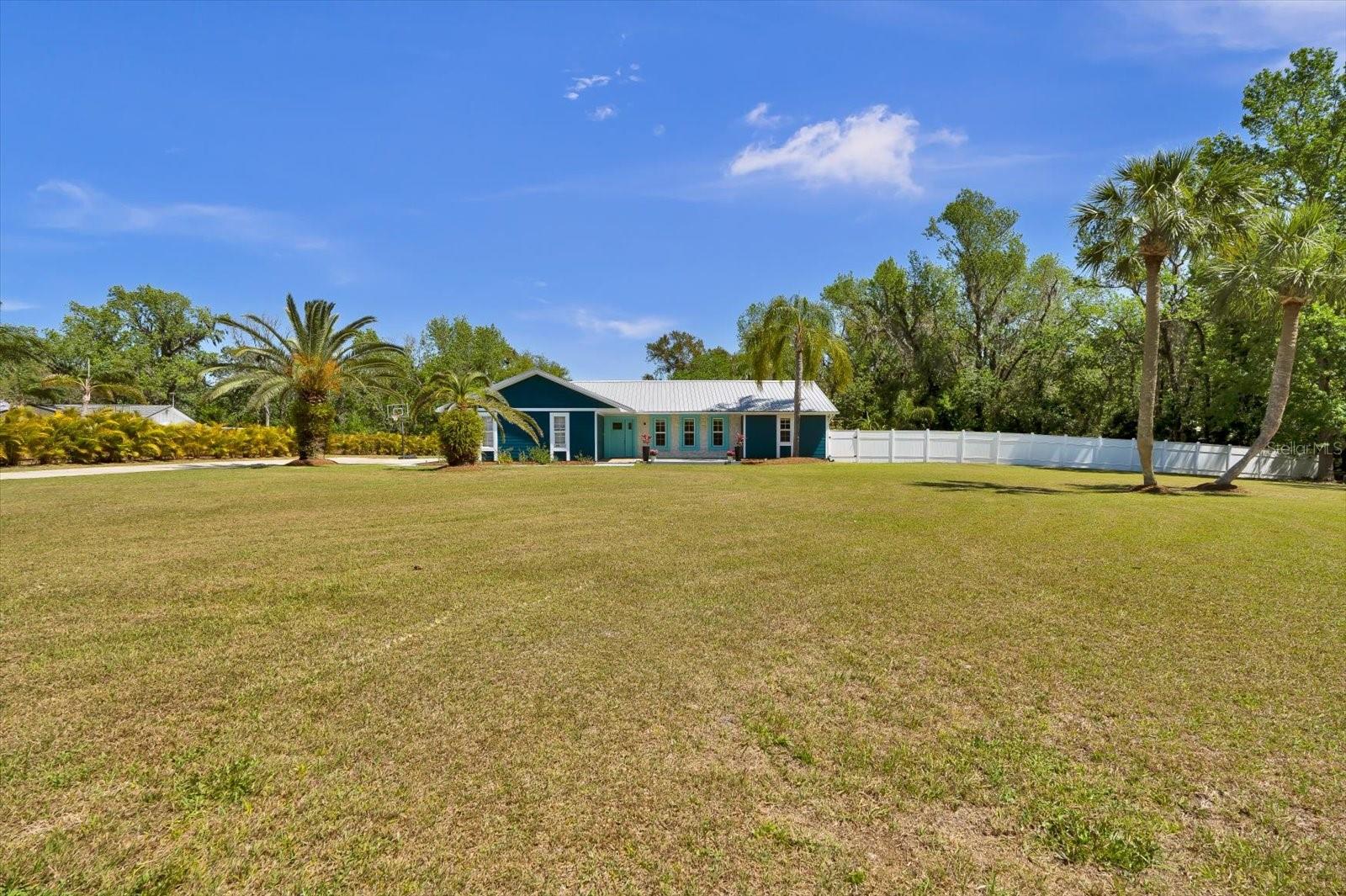 245 COUNTRY CIRCLE DR E, PORT ORANGE, FL, 32128