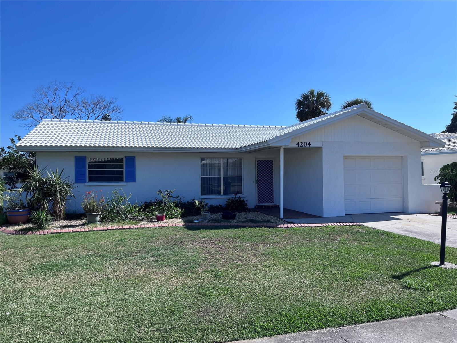 4204 CHINABERRY RD, BRADENTON, FL, 34208