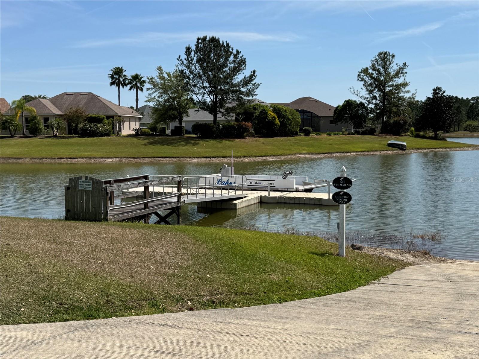 8165 BRIDGEPORT BAY CIR, MOUNT DORA, FL, 32757