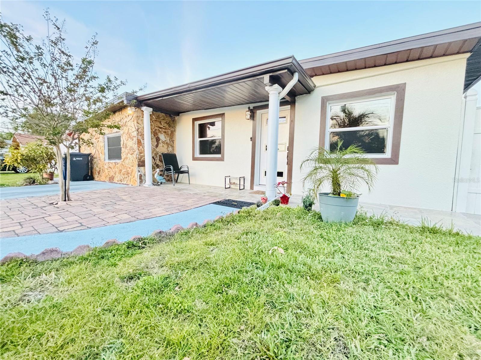 7517 BLOSSOM AVE, TAMPA, FL, 33614