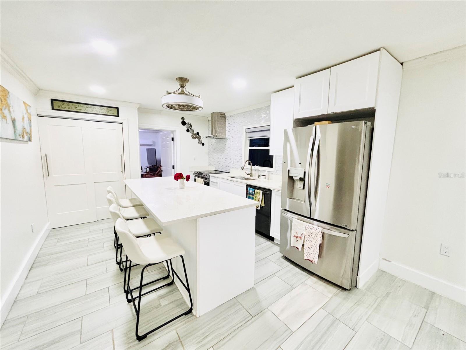 7517 BLOSSOM AVE, TAMPA, FL, 33614