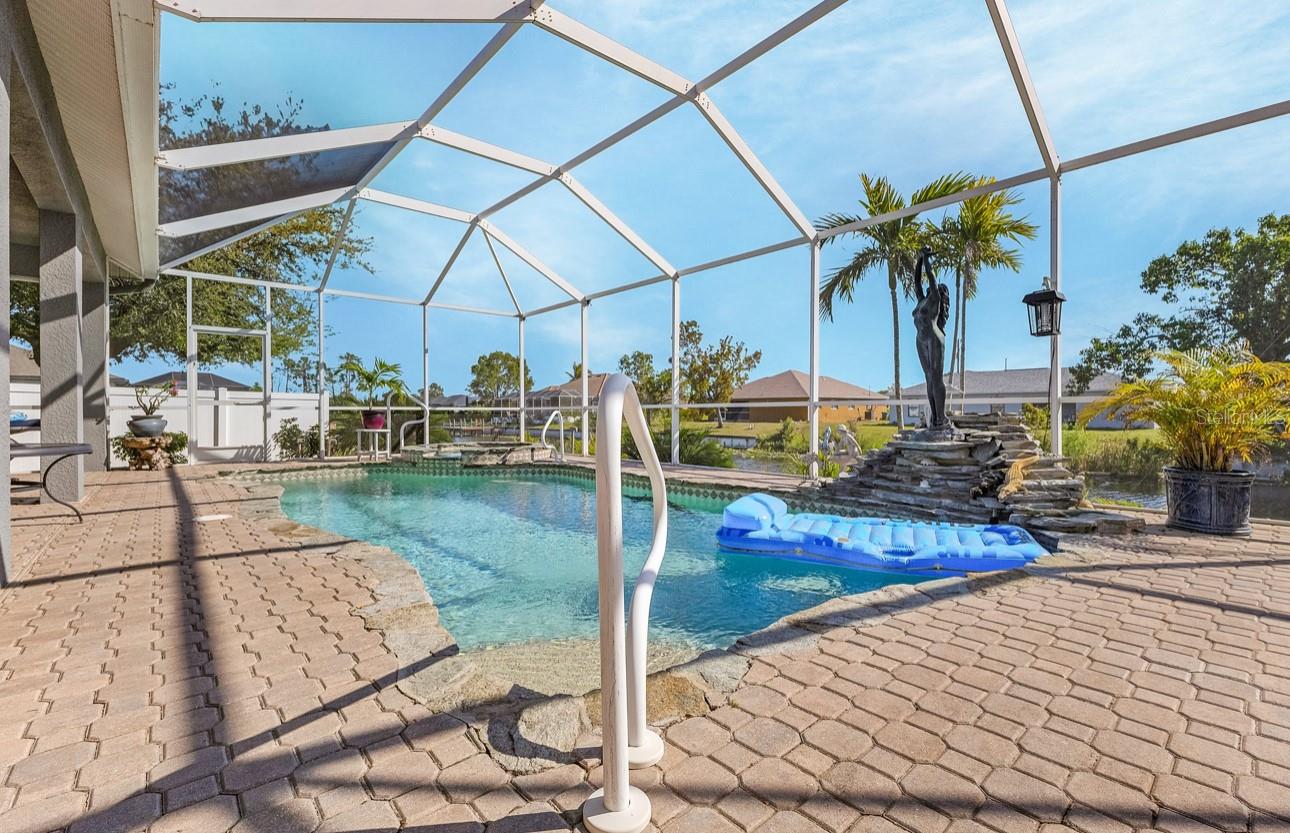 1103 SW 8TH CT, CAPE CORAL, FL, 33991