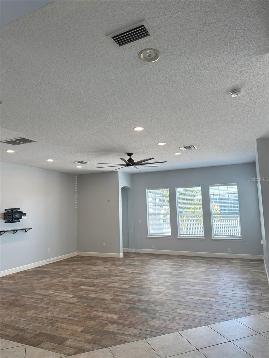 625 MIRABAY BLVD, APOLLO BEACH, FL, 33572