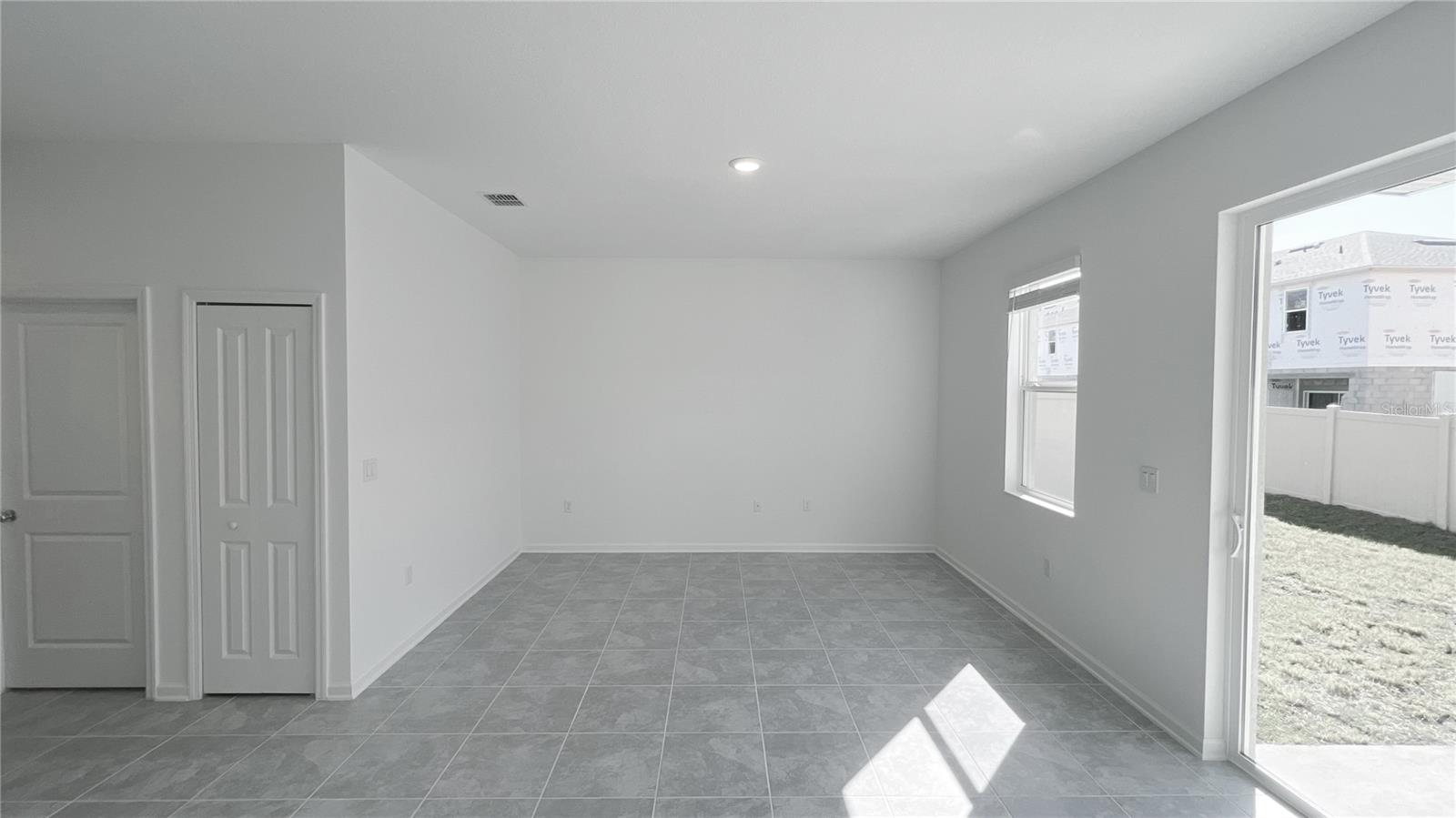 2562 SKYLINE LOOP, KISSIMMEE, FL, 34758