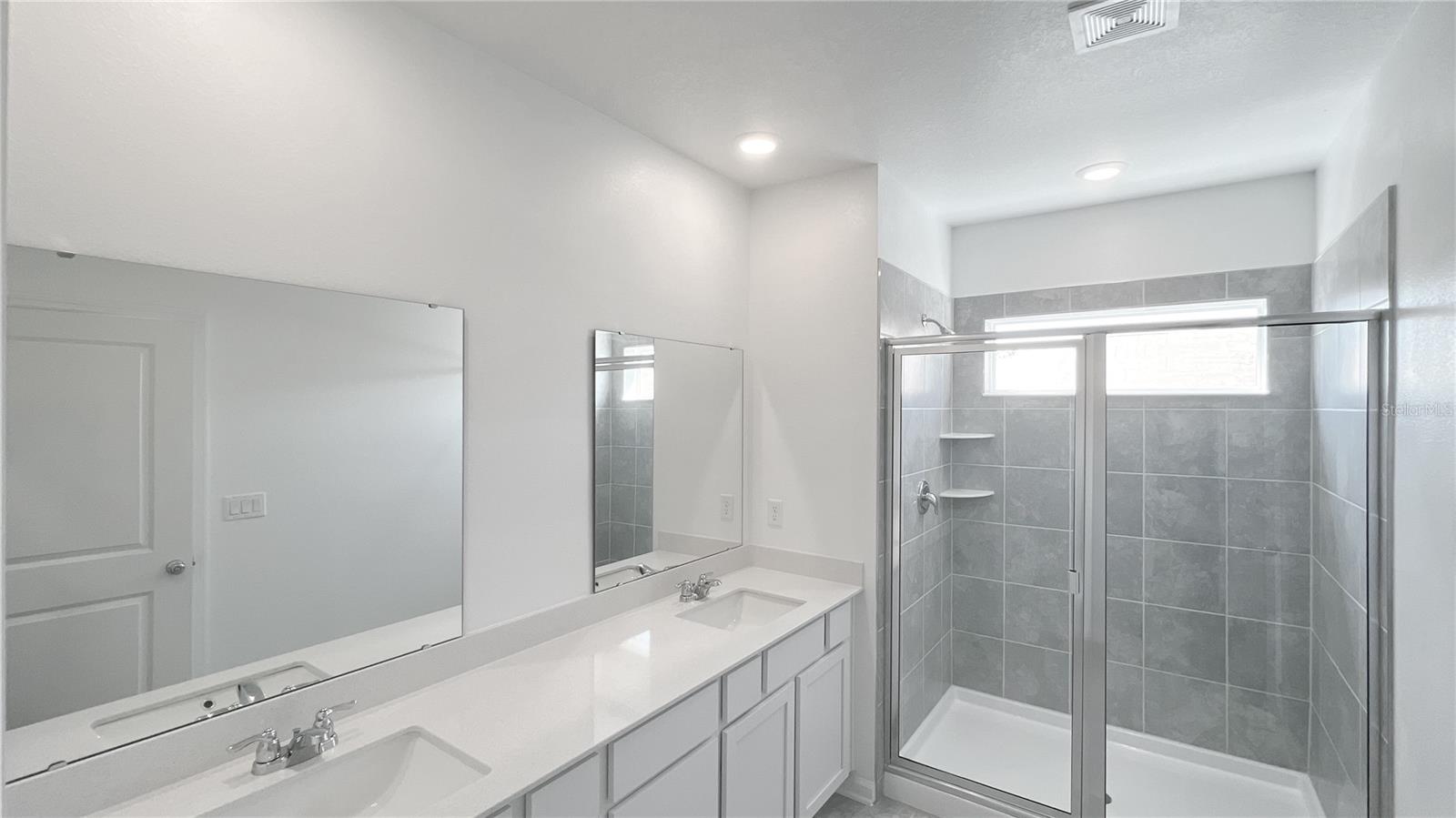 2562 SKYLINE LOOP, KISSIMMEE, FL, 34758