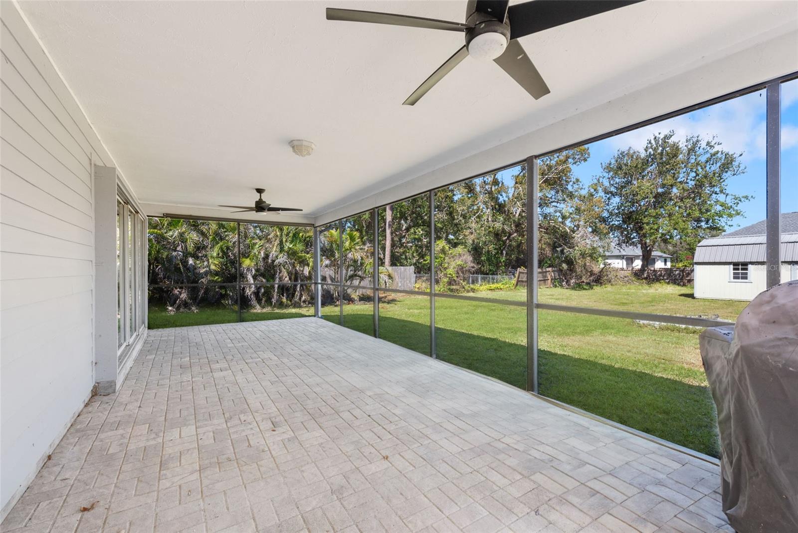 1104 LARCHMONT DR, ENGLEWOOD, FL, 34223