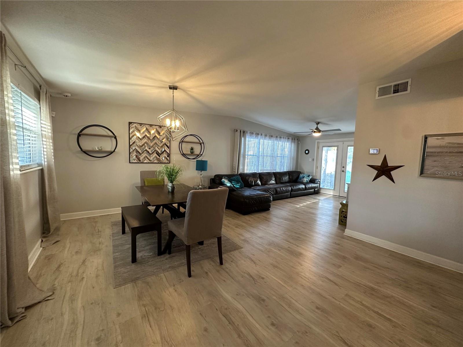 133 15TH ST NW, LARGO, FL, 33770