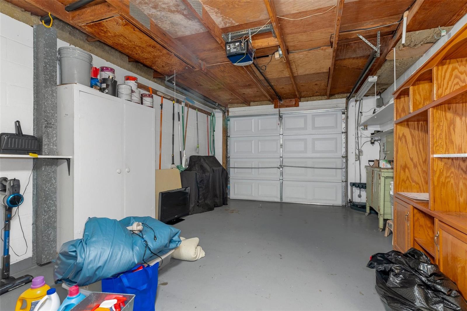 8205 MILL CREEK LN, HUDSON, FL, 34667