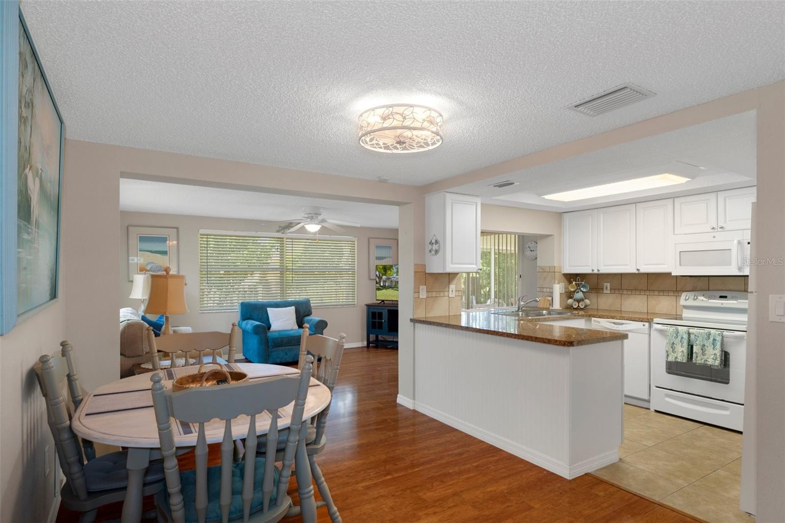 8205 MILL CREEK LN, HUDSON, FL, 34667