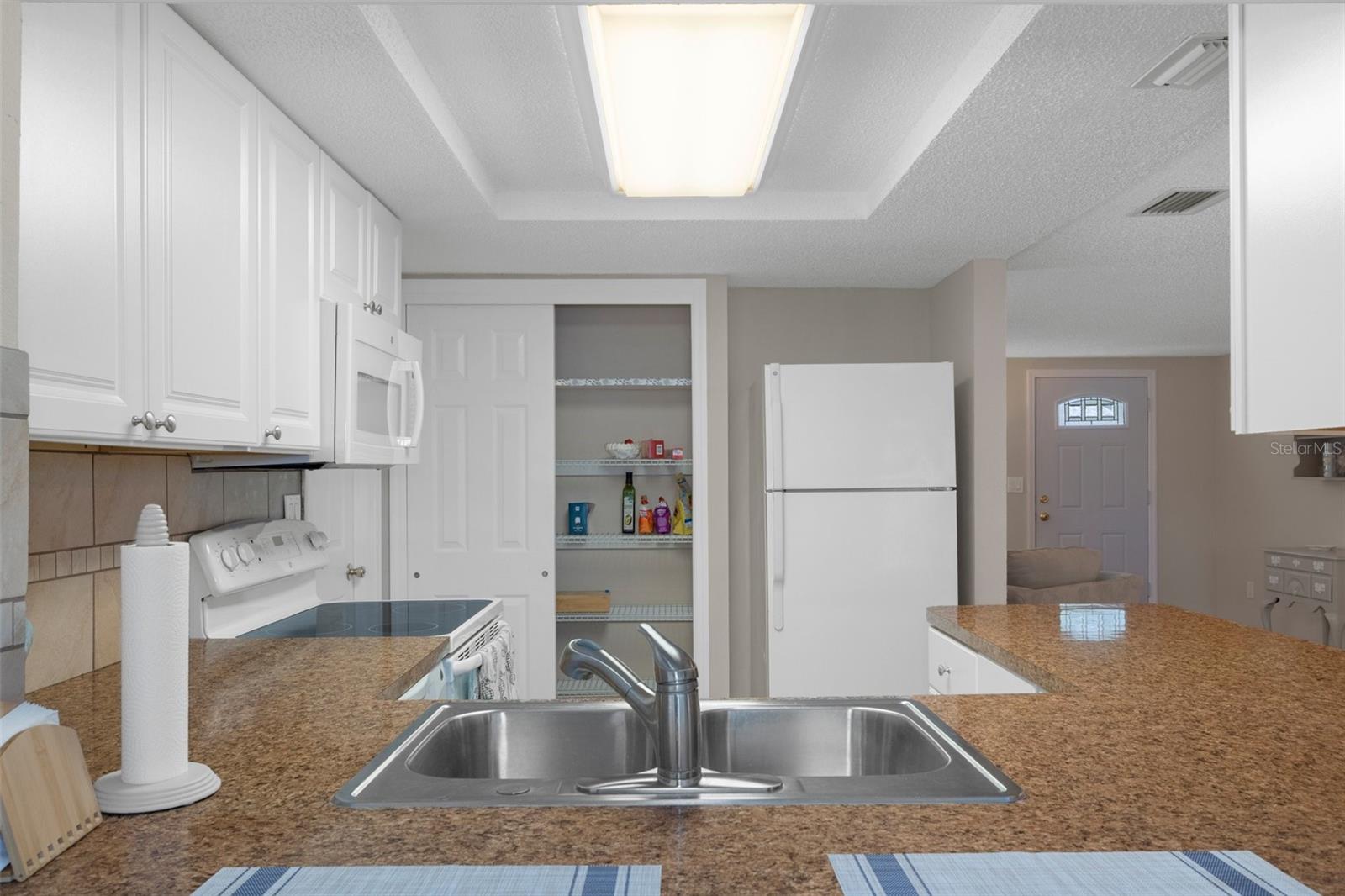 8205 MILL CREEK LN, HUDSON, FL, 34667