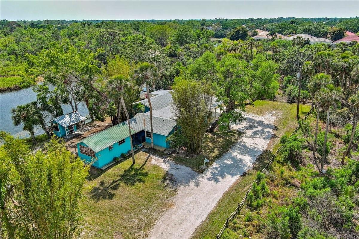 6737 LINCOLN RD, BRADENTON, FL, 34203