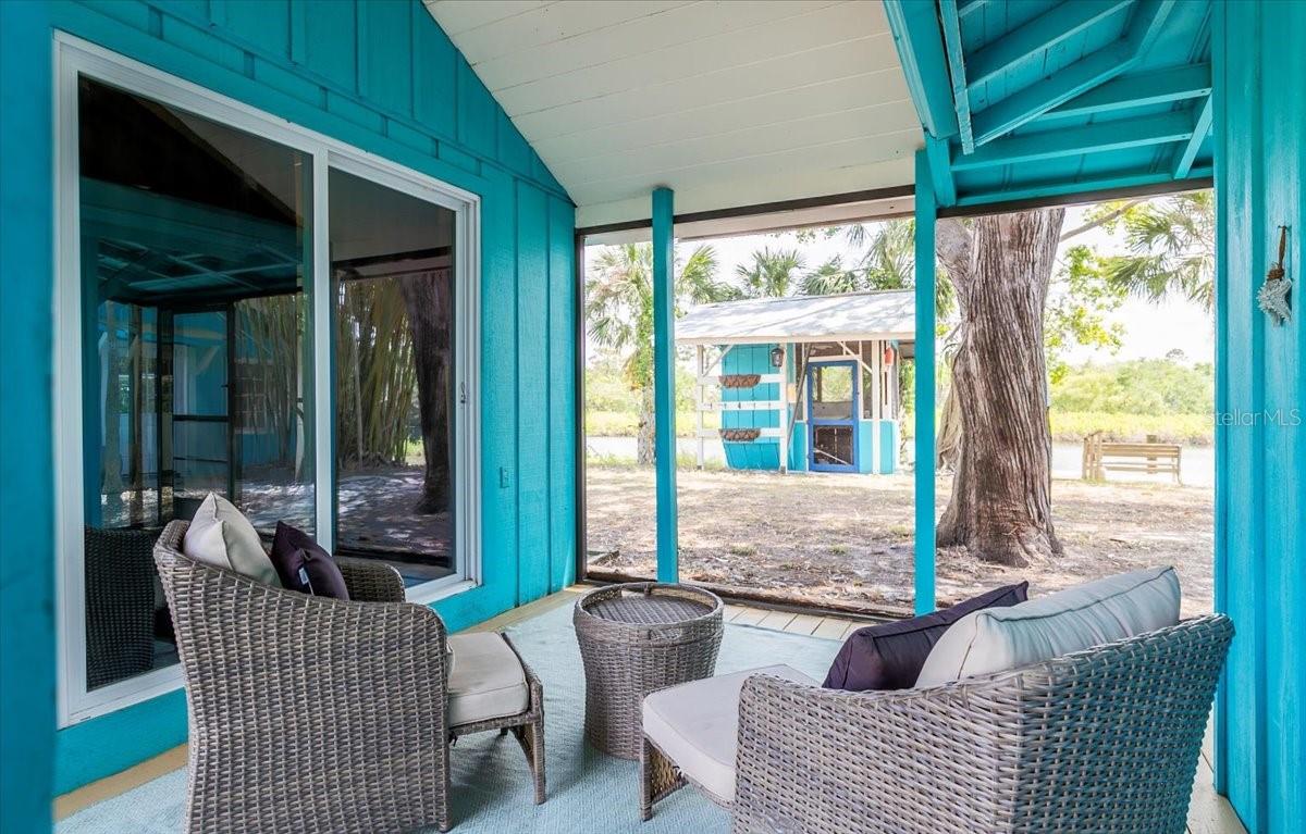 6737 LINCOLN RD, BRADENTON, FL, 34203