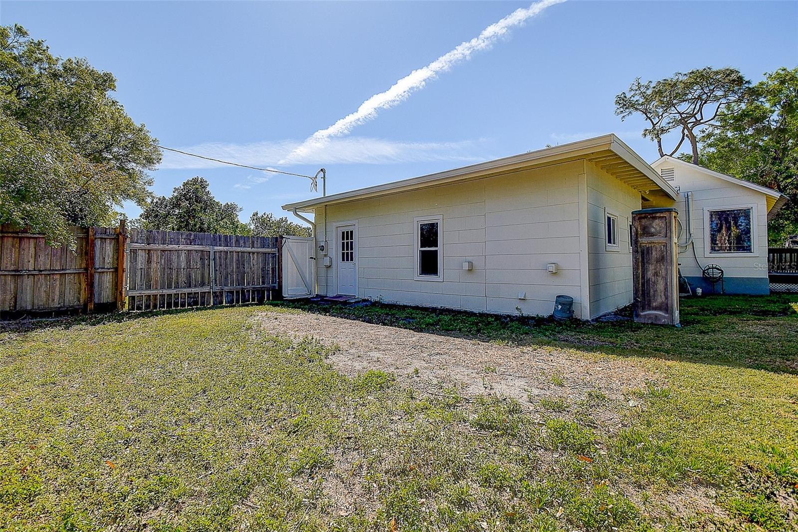 3801 40TH AVE N, ST PETERSBURG, FL, 33714