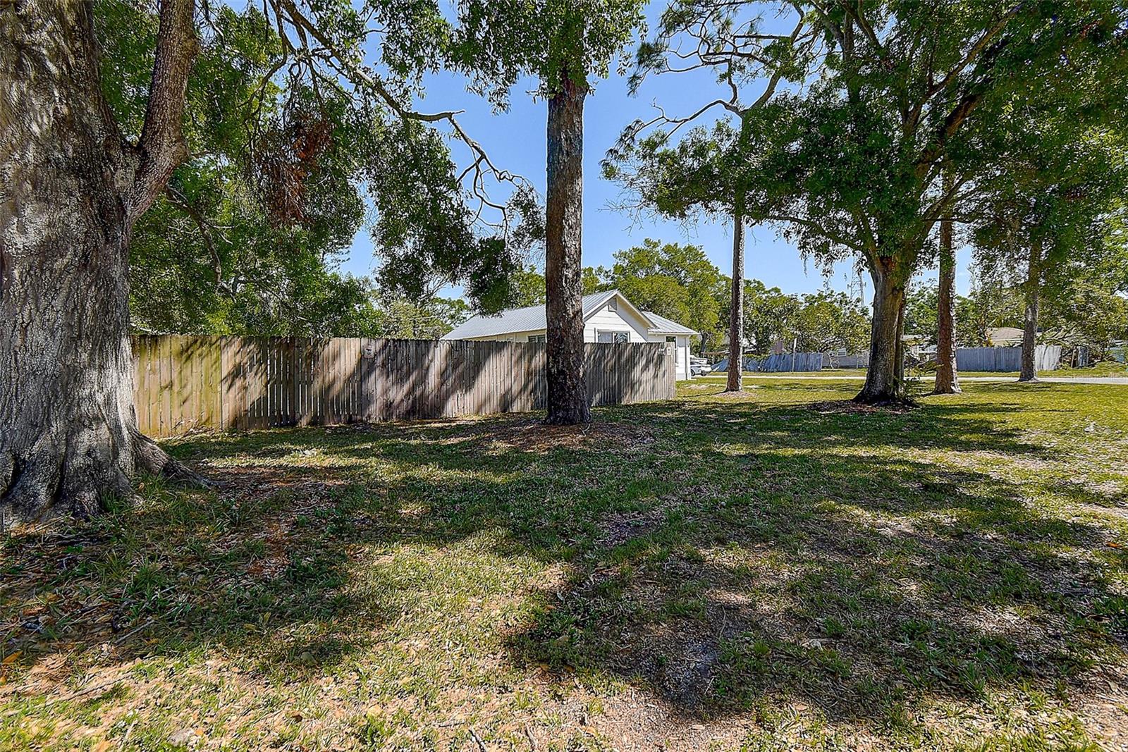 3801 40TH AVE N, ST PETERSBURG, FL, 33714