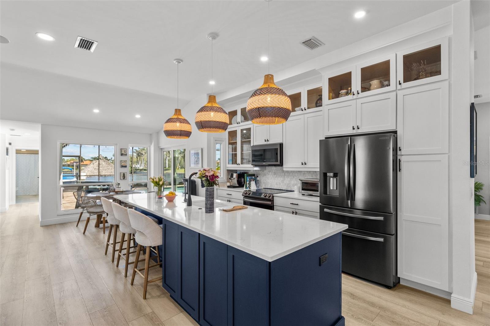 4635 ALISA CIR NE, ST PETERSBURG, FL, 33703