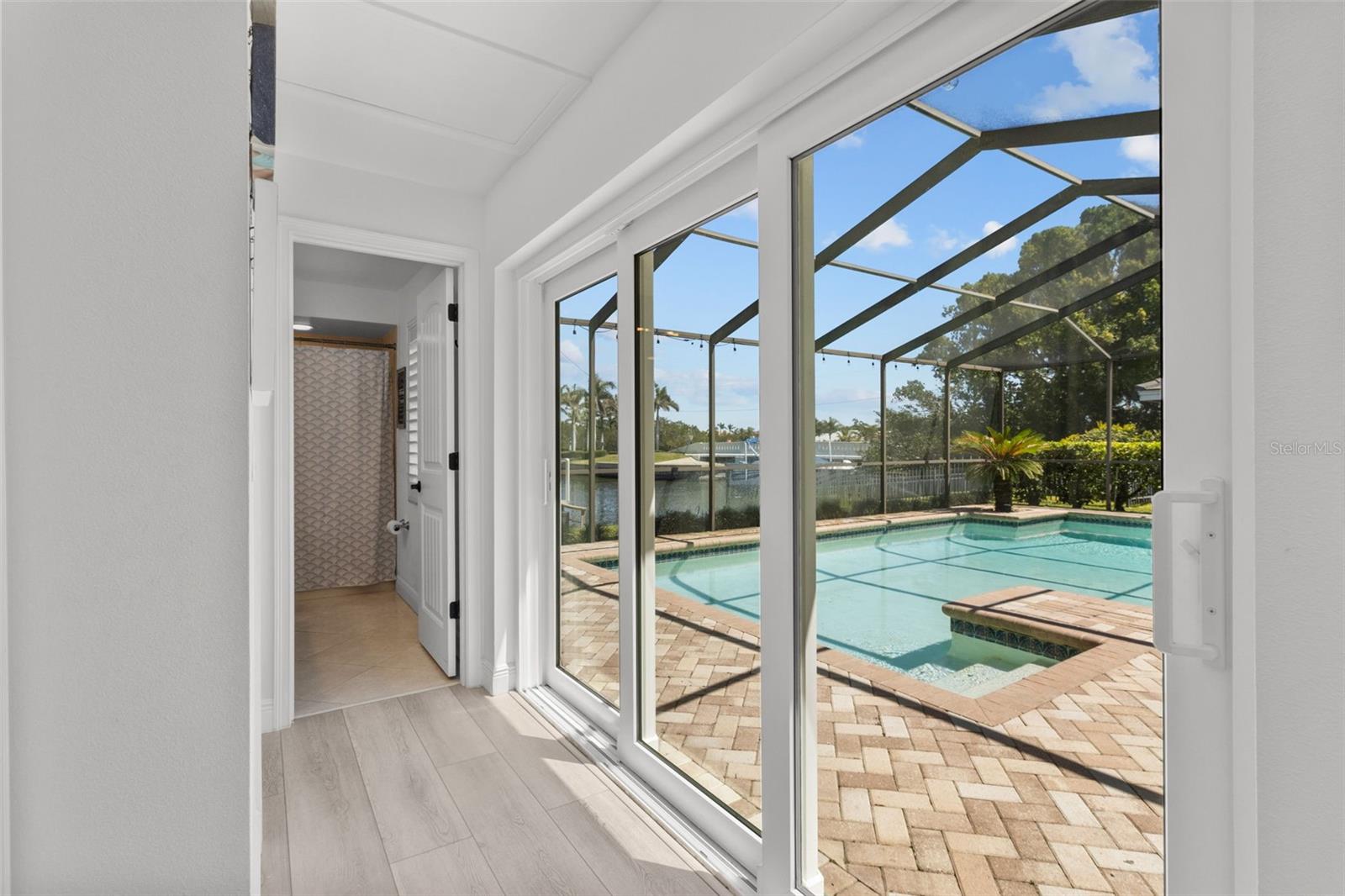 4635 ALISA CIR NE, ST PETERSBURG, FL, 33703