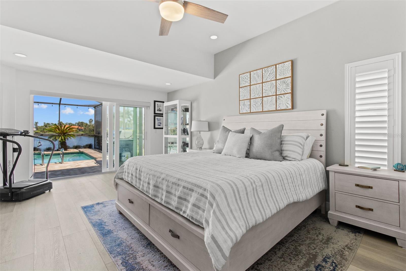 4635 ALISA CIR NE, ST PETERSBURG, FL, 33703
