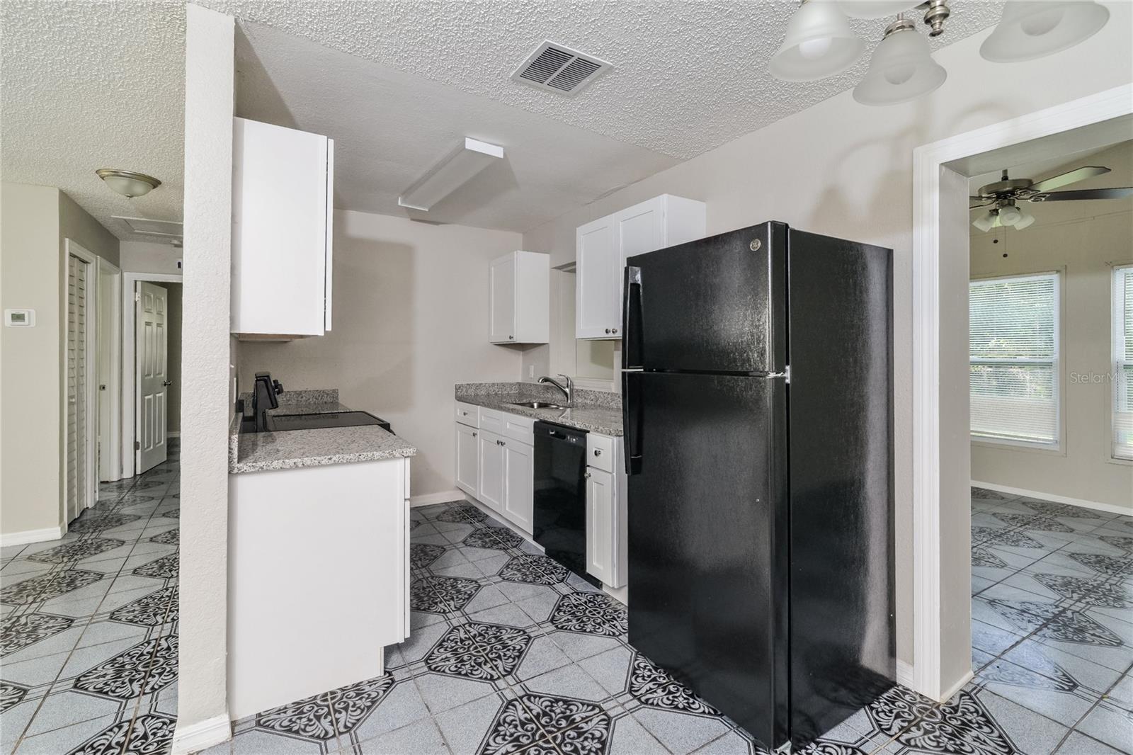 3 E SANDPIPER ST, APOPKA, FL, 32712