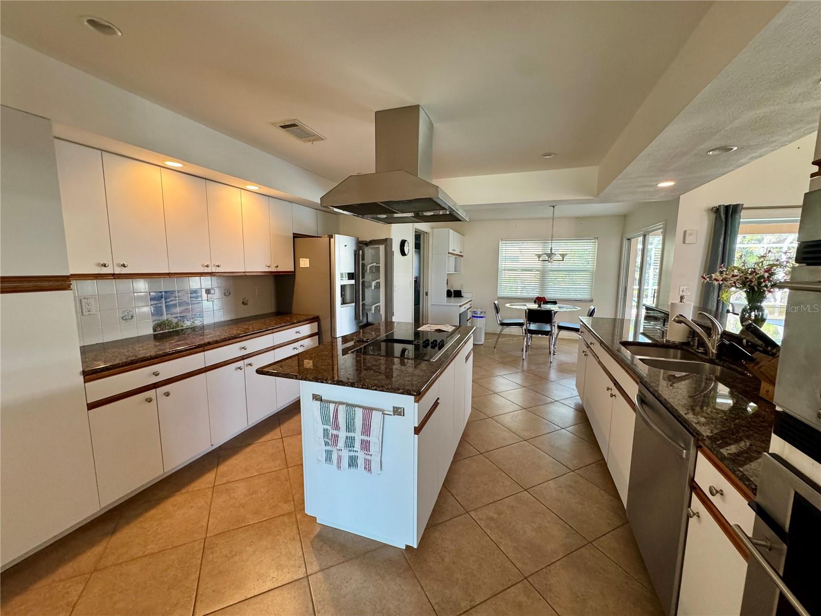 417 FIRETHORN AVE, ENGLEWOOD, FL, 34223