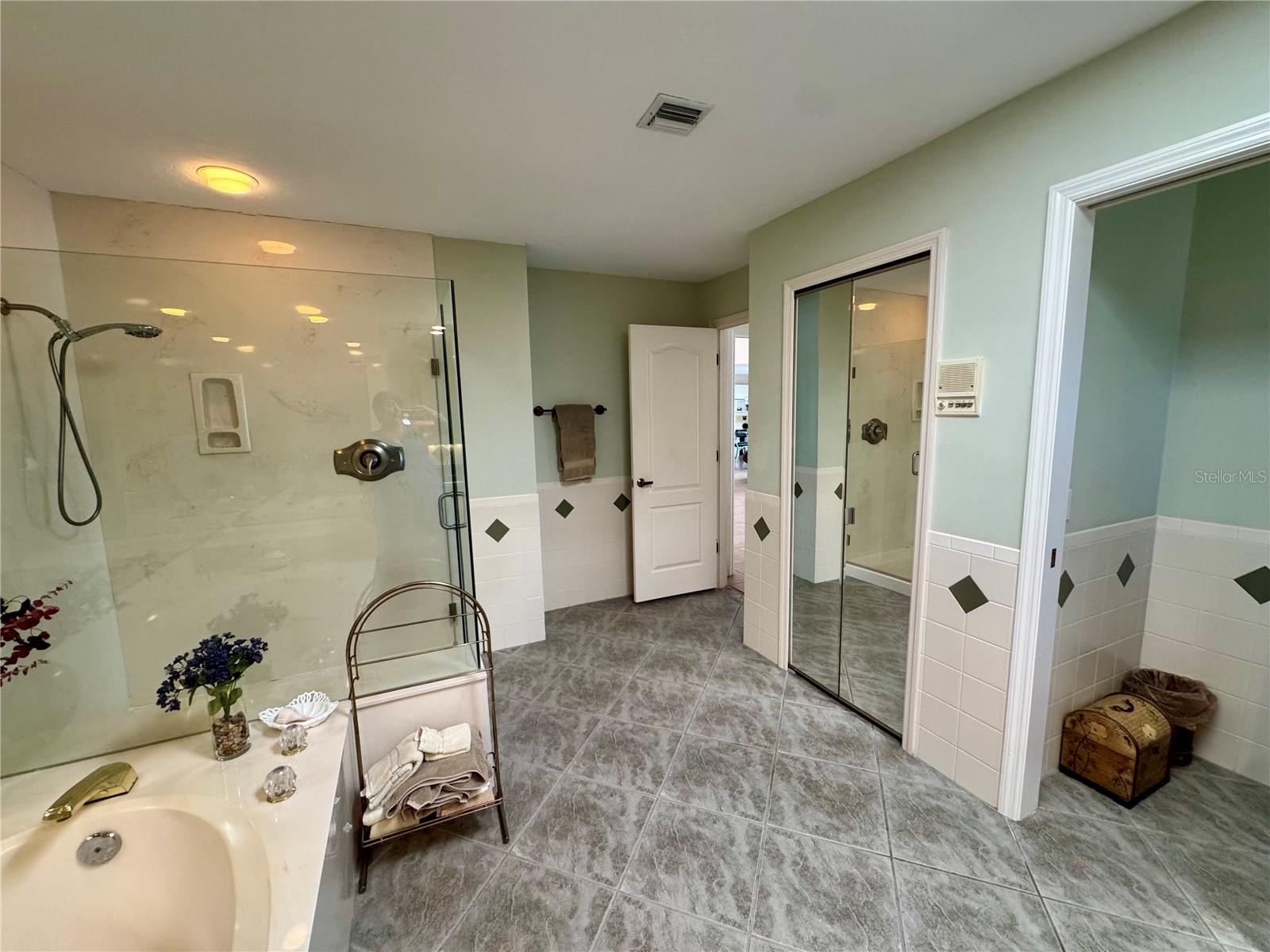 417 FIRETHORN AVE, ENGLEWOOD, FL, 34223
