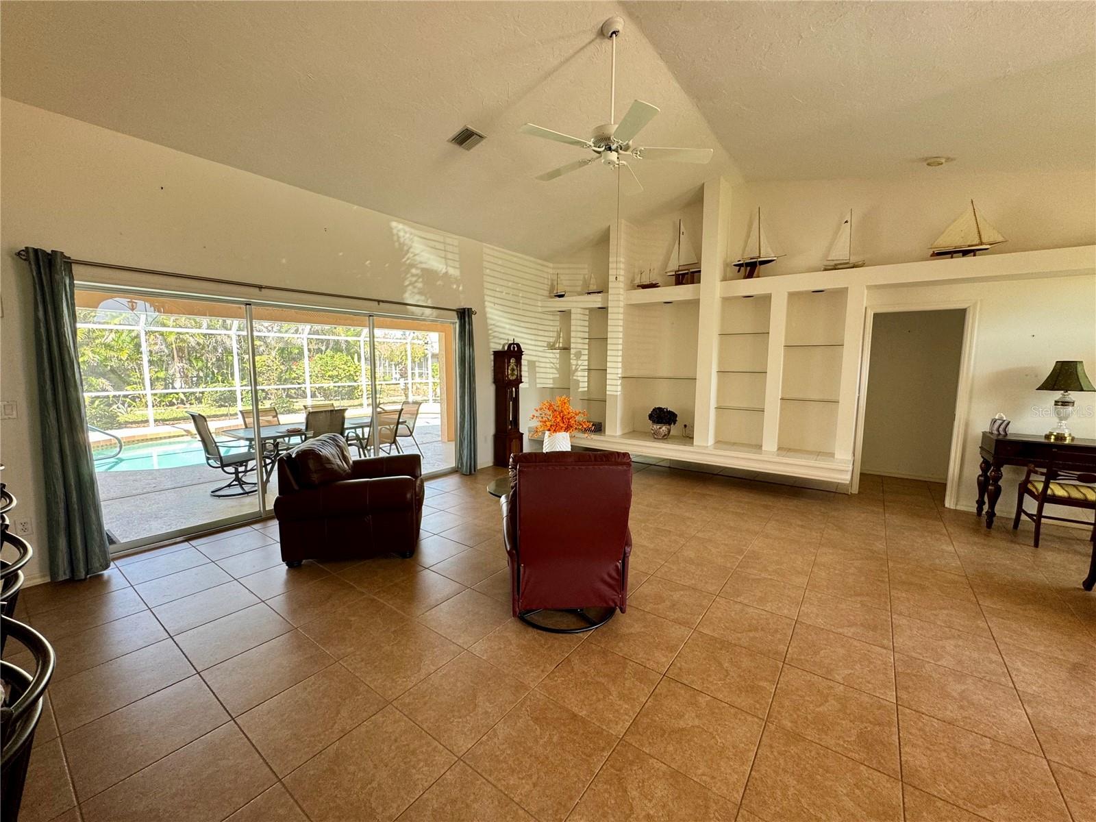 417 FIRETHORN AVE, ENGLEWOOD, FL, 34223
