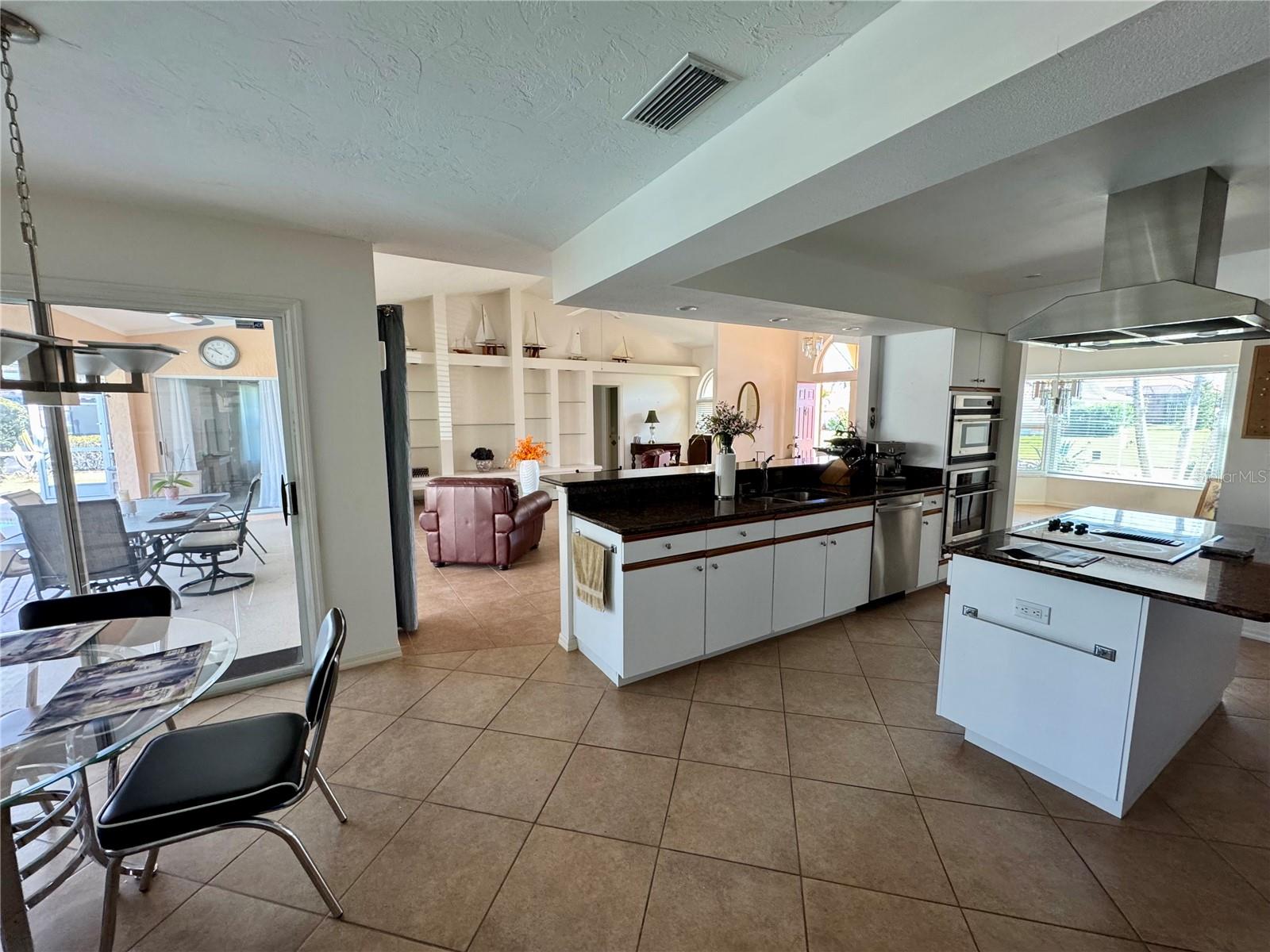 417 FIRETHORN AVE, ENGLEWOOD, FL, 34223