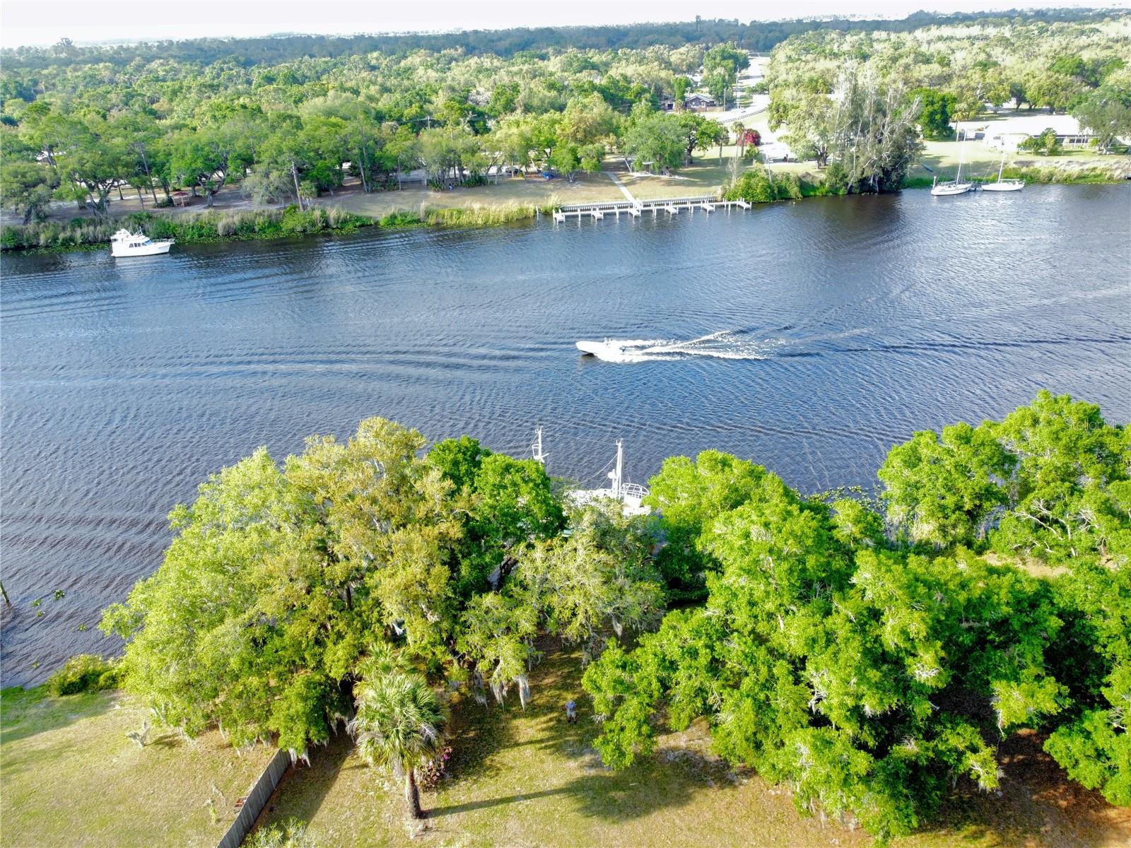 270 RIVIERA VISTA BLVD, LABELLE, FL, 33935