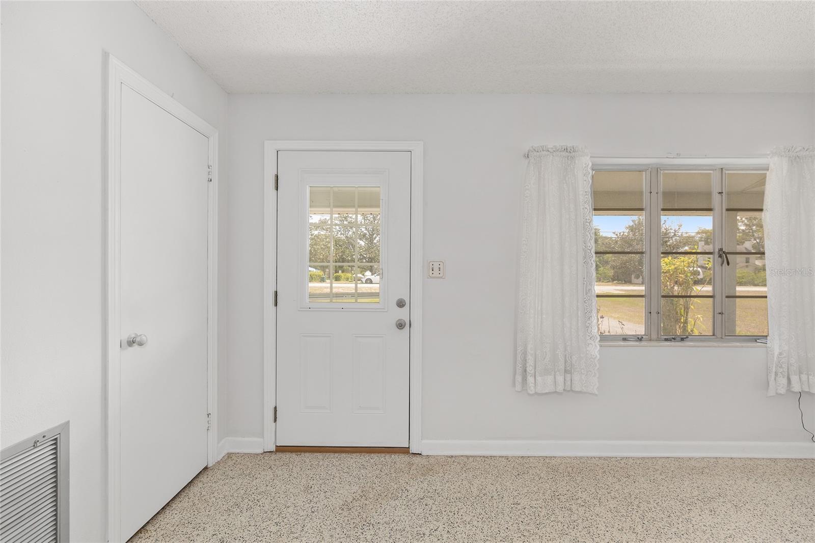 904 HASELTON ST, EUSTIS, FL, 32726