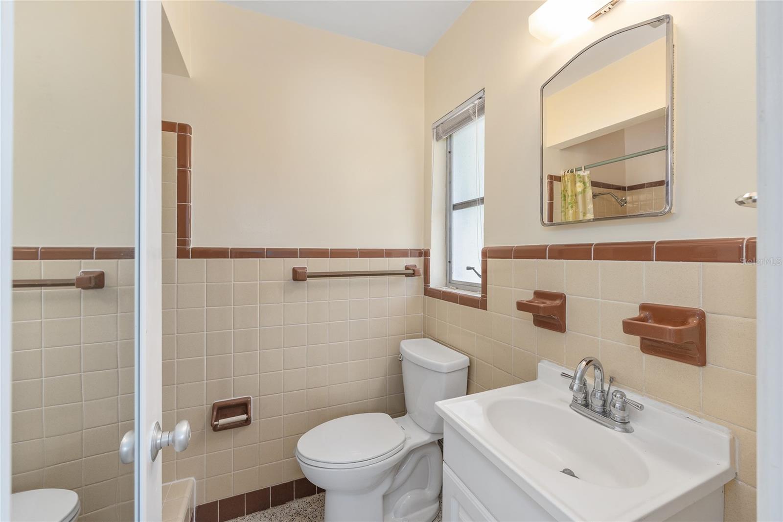 904 HASELTON ST, EUSTIS, FL, 32726