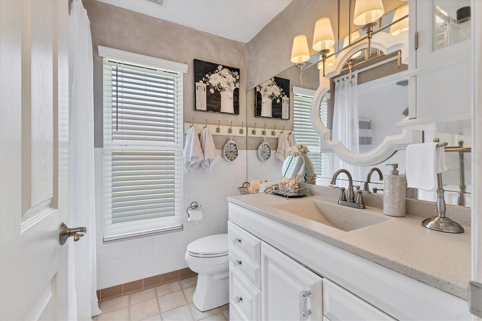 6820 19TH AVE W, BRADENTON, FL, 34209