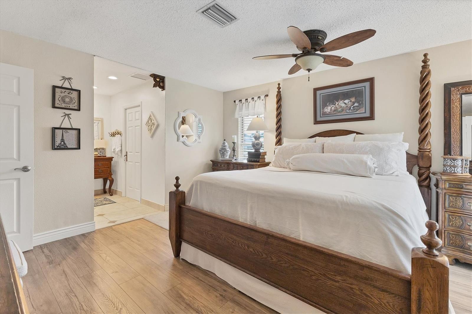 6820 19TH AVE W, BRADENTON, FL, 34209