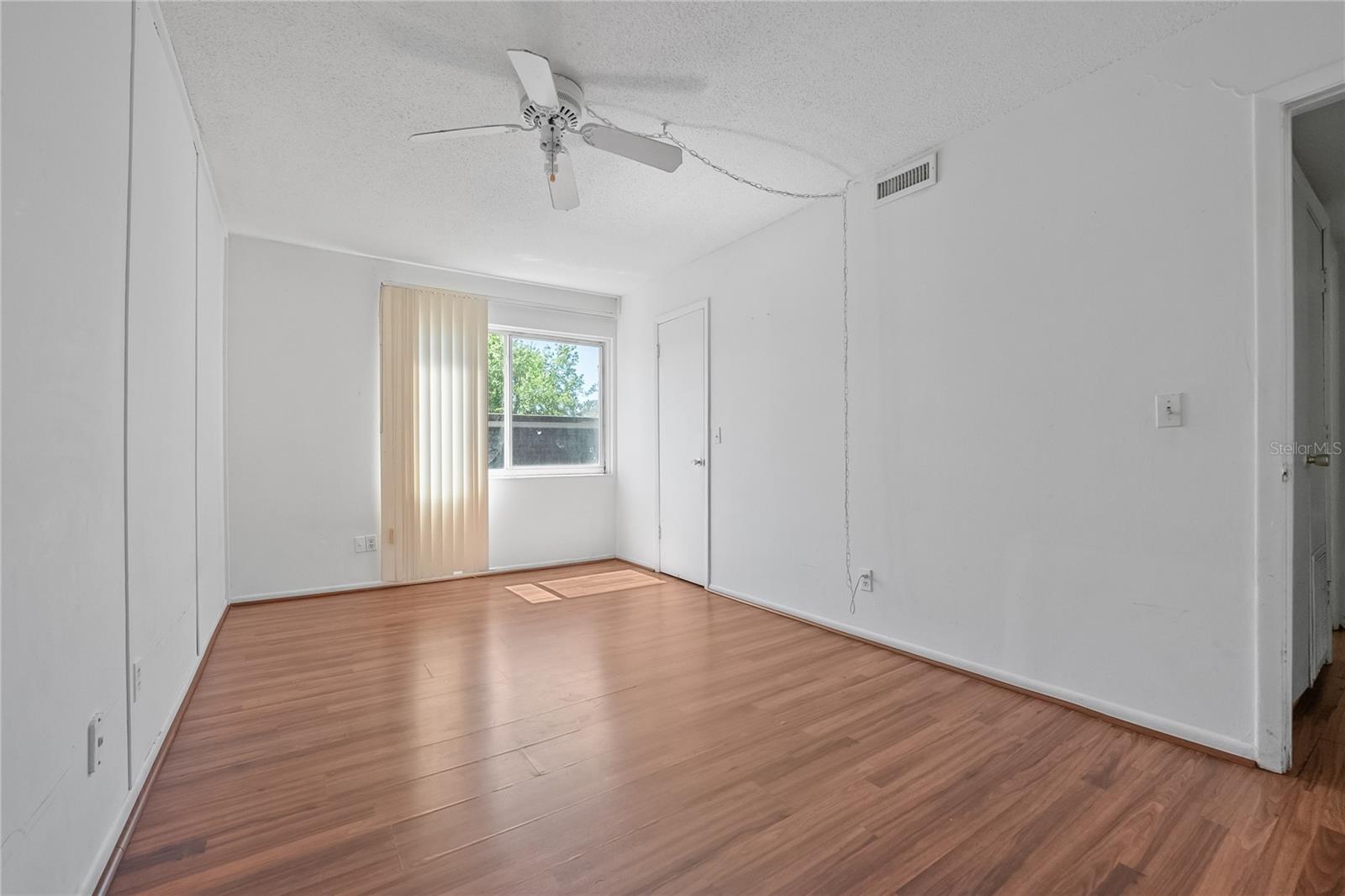 1700 SW 16TH CT #J24, GAINESVILLE, FL, 32608