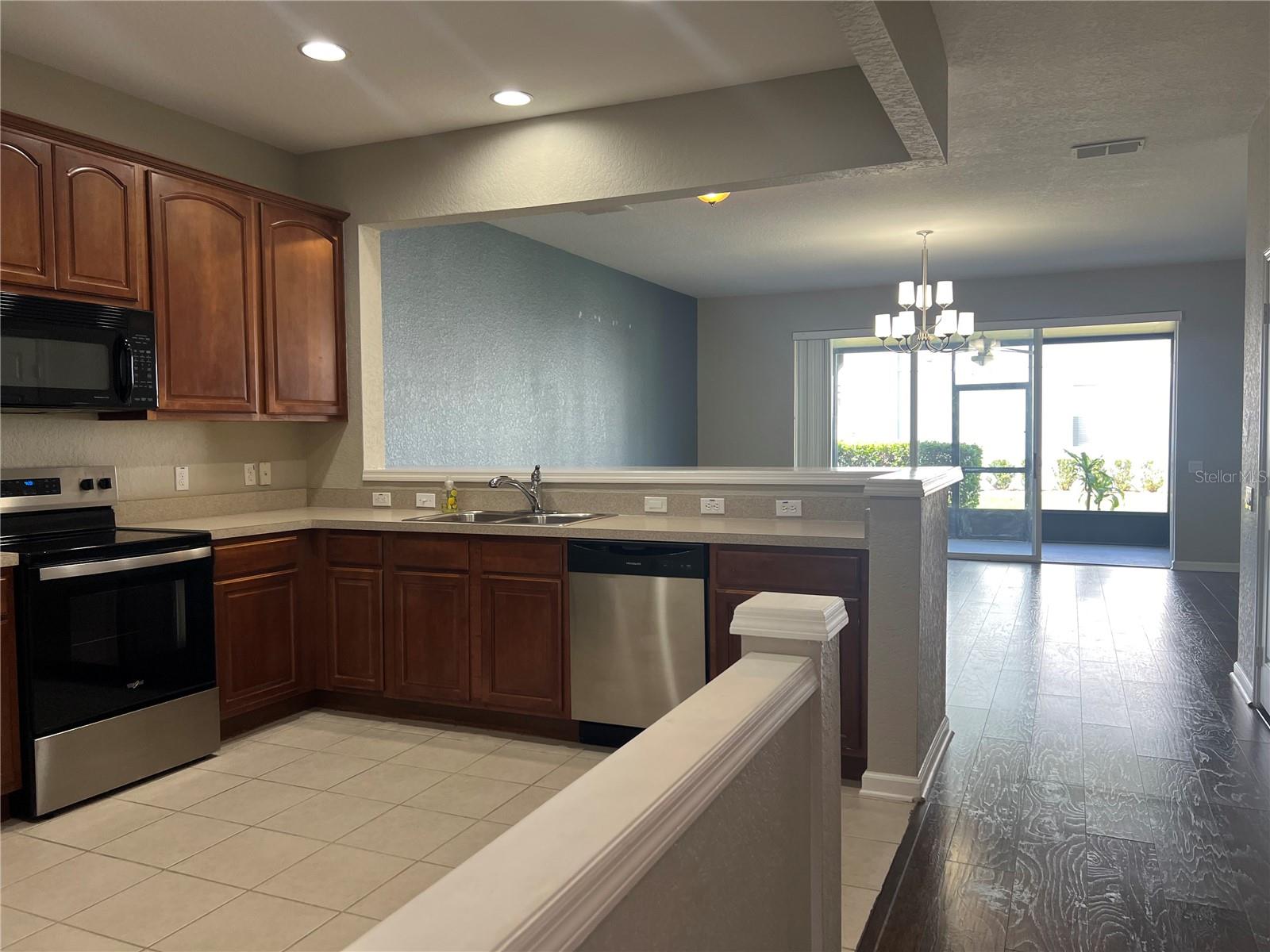 15007 BELLINKOFF LN, ORLANDO, FL, 32828