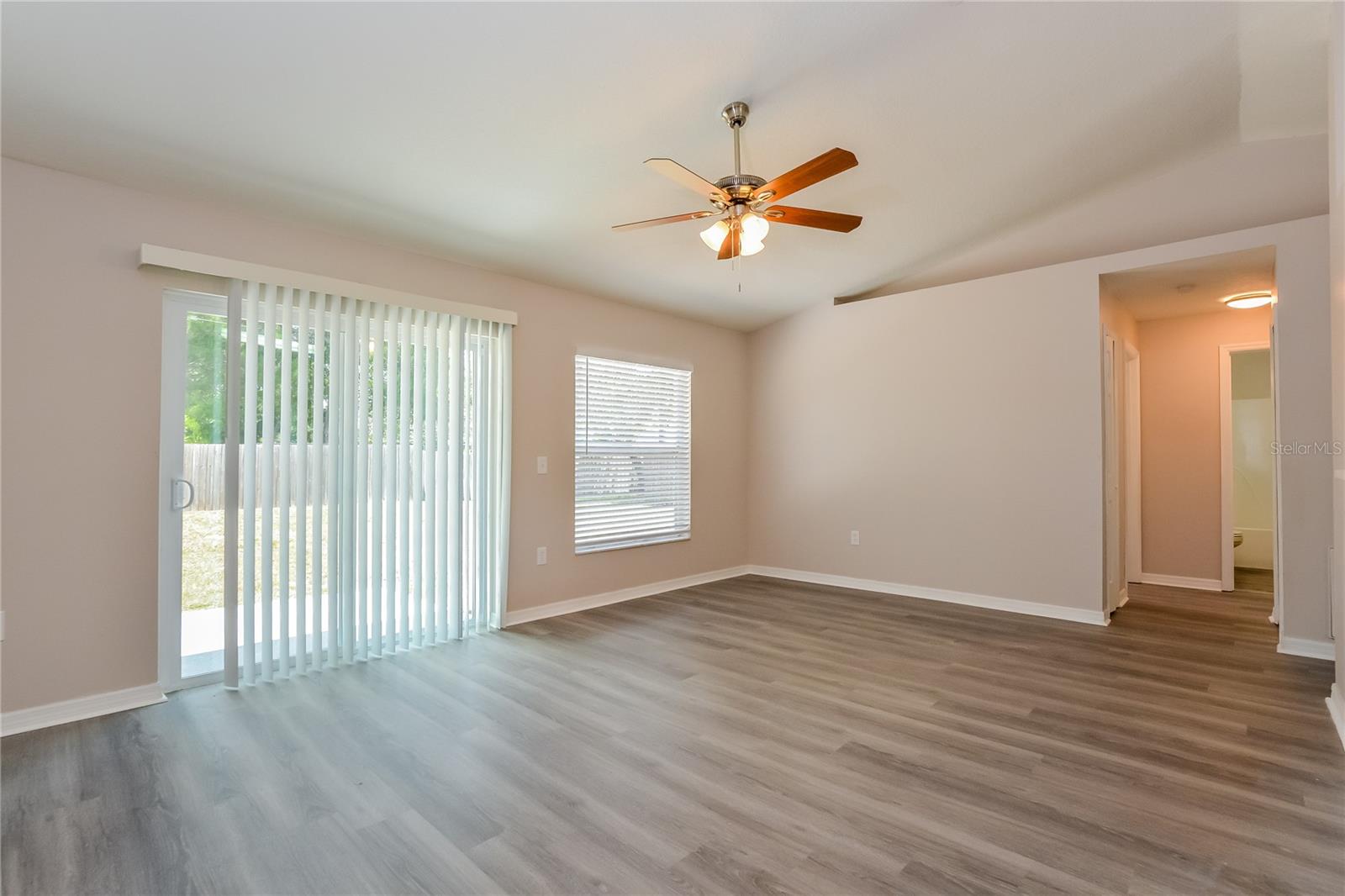 97 NEAL DR, DELTONA, FL, 32738