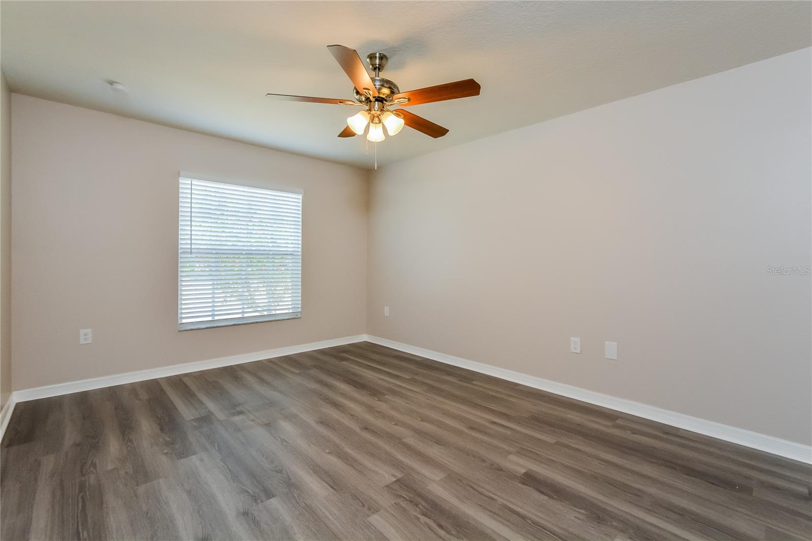 97 NEAL DR, DELTONA, FL, 32738