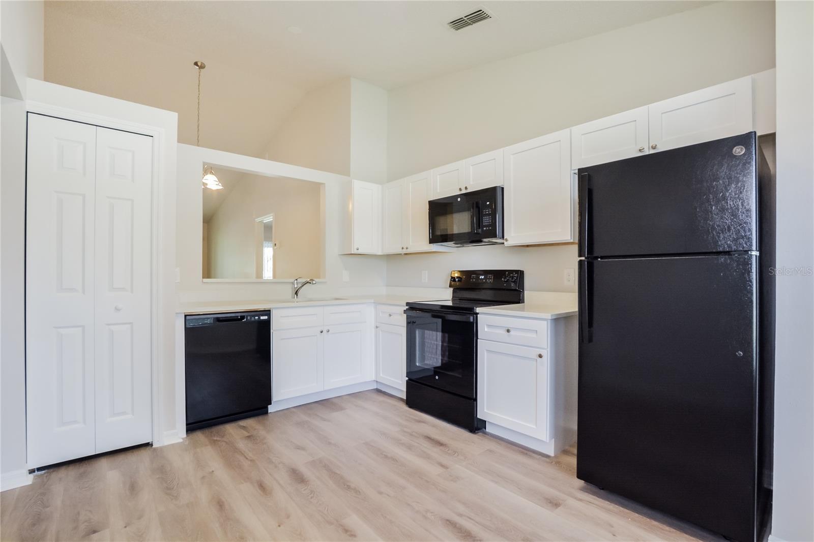 9505 DUBOIS BLVD, ORLANDO, FL, 32825