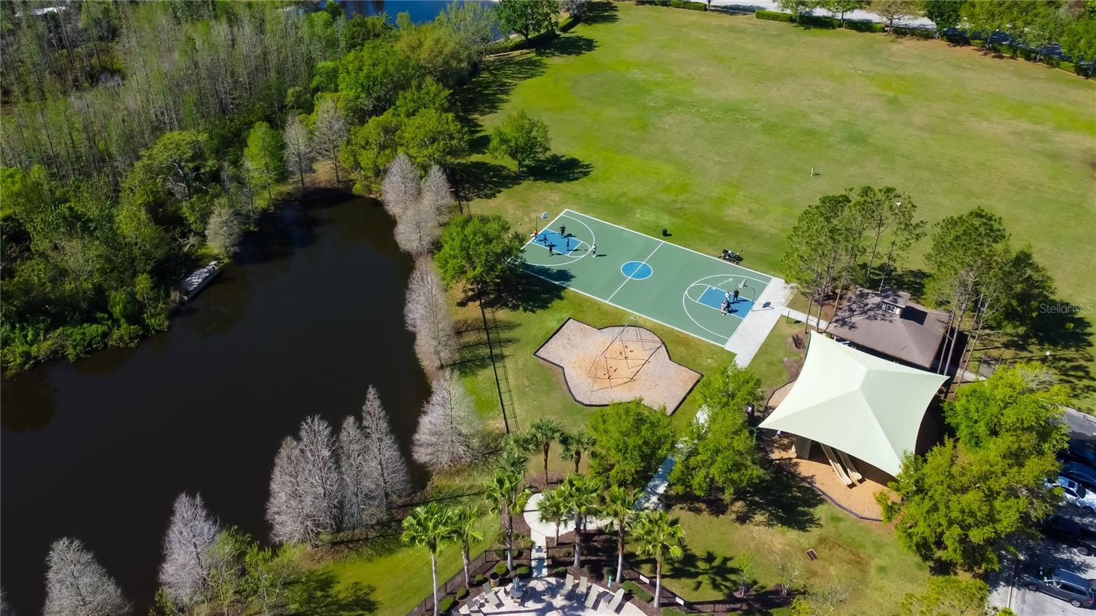 4250 WARWICK HILLS DR, WESLEY CHAPEL, FL, 33543